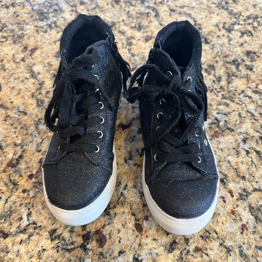 INC Little Girls Hightop Black Sparkle Fringe Sneakers Size 13 - Picture 2 of 9